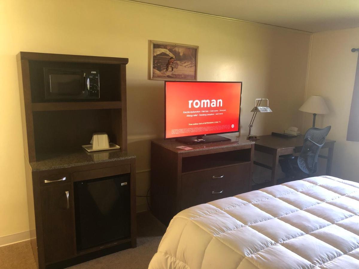 Simple Rewards Inn Shelbina Bagian luar foto