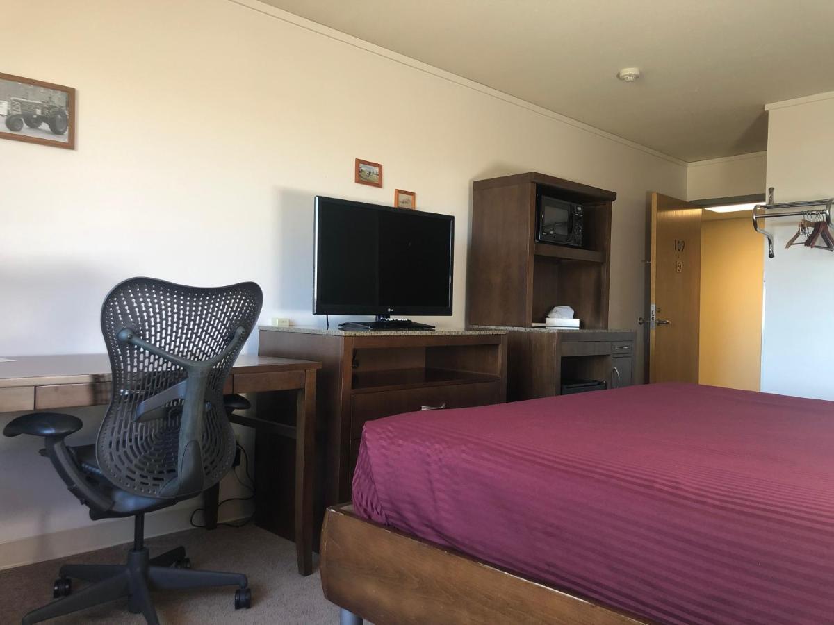Simple Rewards Inn Shelbina Bagian luar foto